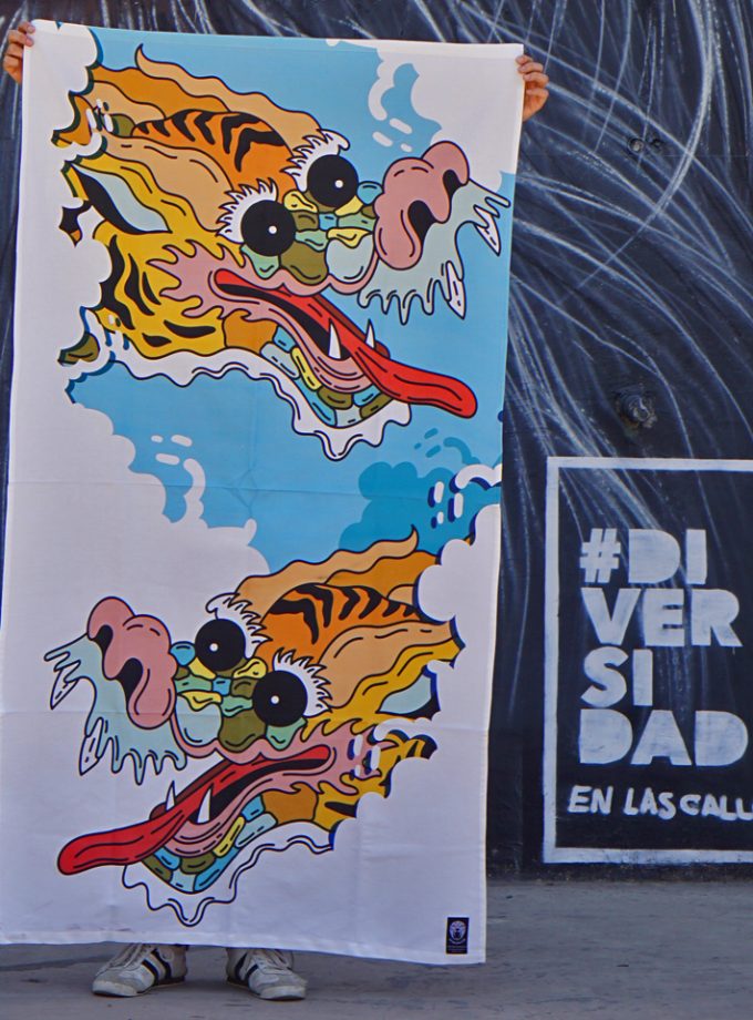 Manta Dragones (playa, picnic, etc)